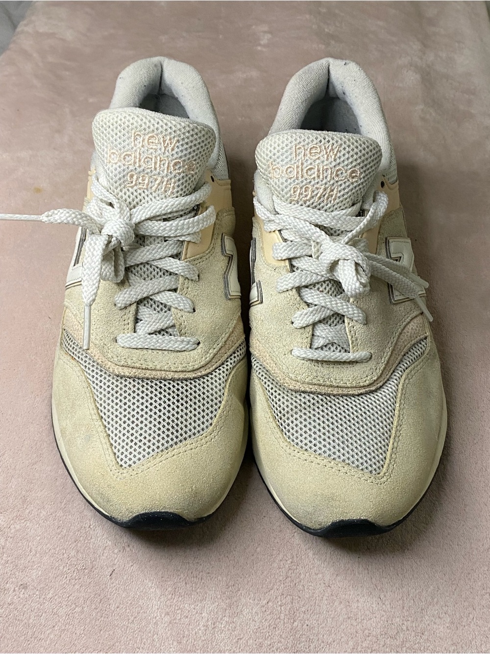 New Balance 997H Sneakers shoes size women 10 men’s 8.5